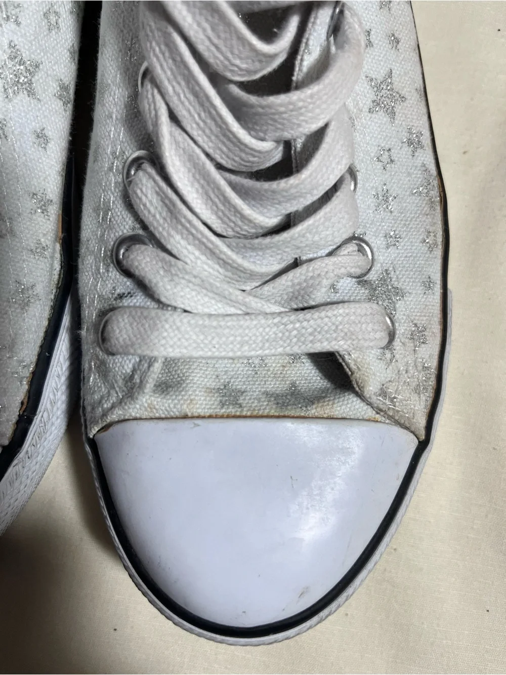 Lascana Women's White Star-Print Lace-Up Canvas Sneakers